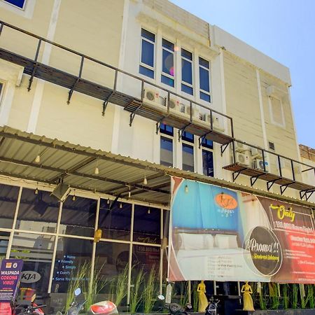 Oyo 3791 Hotel Kja Tegal  Eksteriør billede