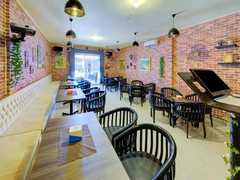 Oyo 3791 Hotel Kja Tegal  Eksteriør billede