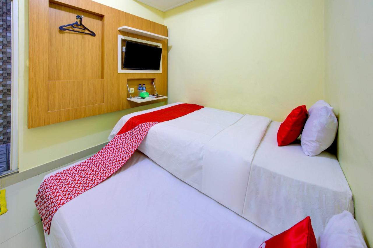 Oyo 3791 Hotel Kja Tegal  Eksteriør billede